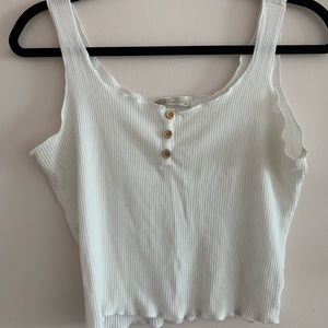 White lettuce edge tank